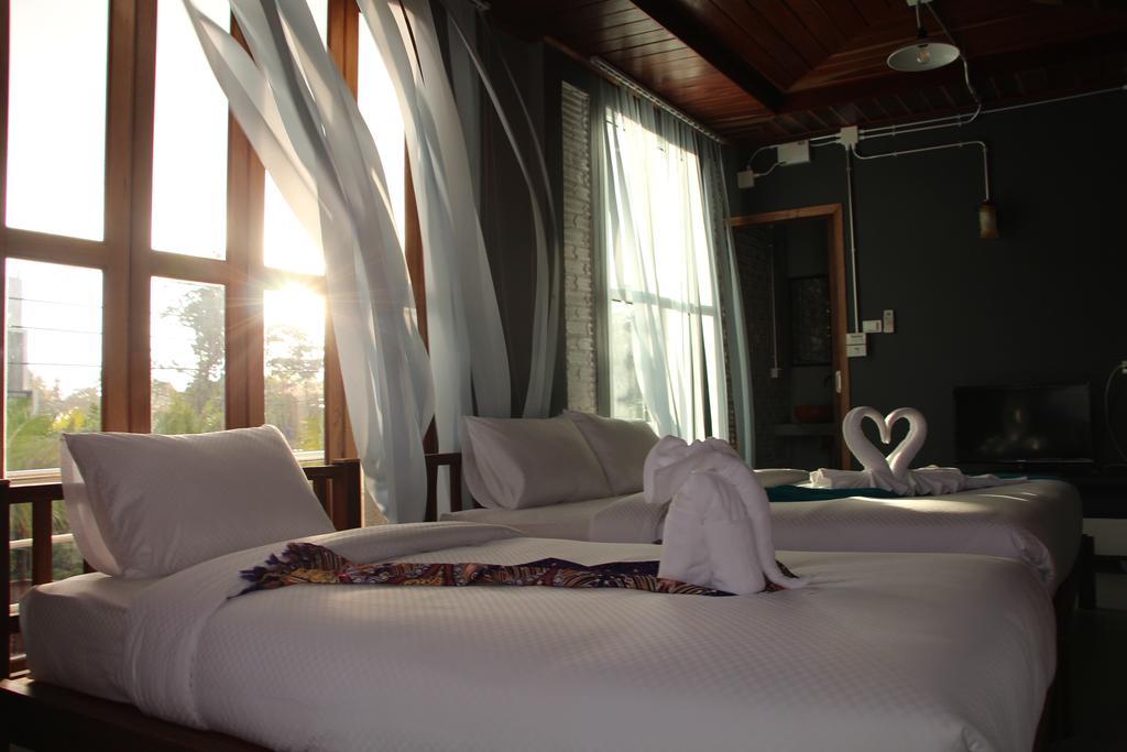 The Noi Guest House & Restaurant Koh Lipe Habitación foto